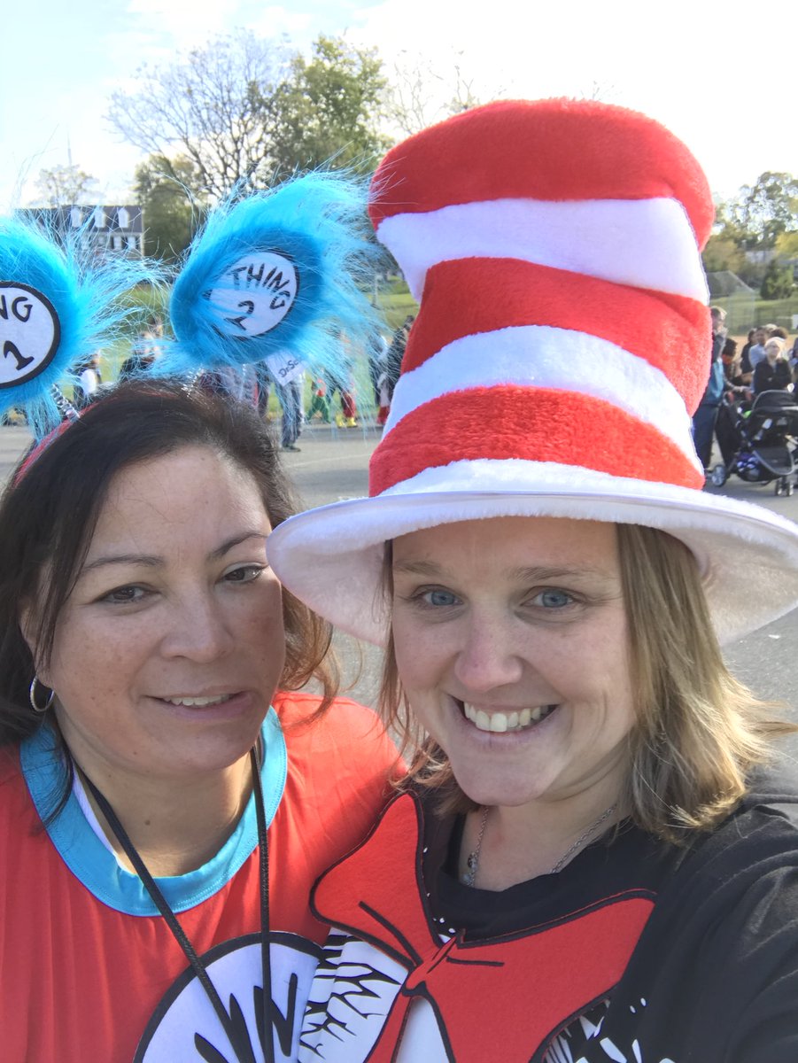 APS_childfind's tweet photo. Halloween Parade @TCSArlington @APS_SpecEduc @APSVirginia https://t.co/Z3TLrKwoIQ