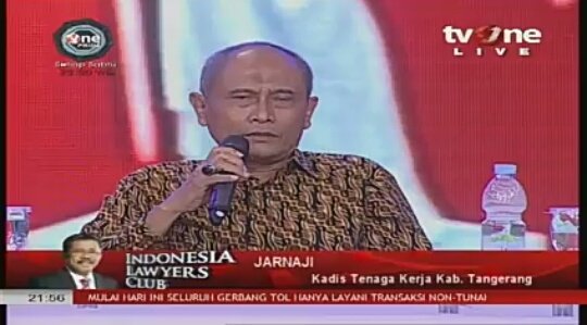 ILCTalkshow's tweet photo. #ILCPabrikKembangApi | NARASUMBER ILC : JARNAJI (Kadis Tenaga Kerja Kab. Tanggerang) https://t.co/2Pue3FWyfH