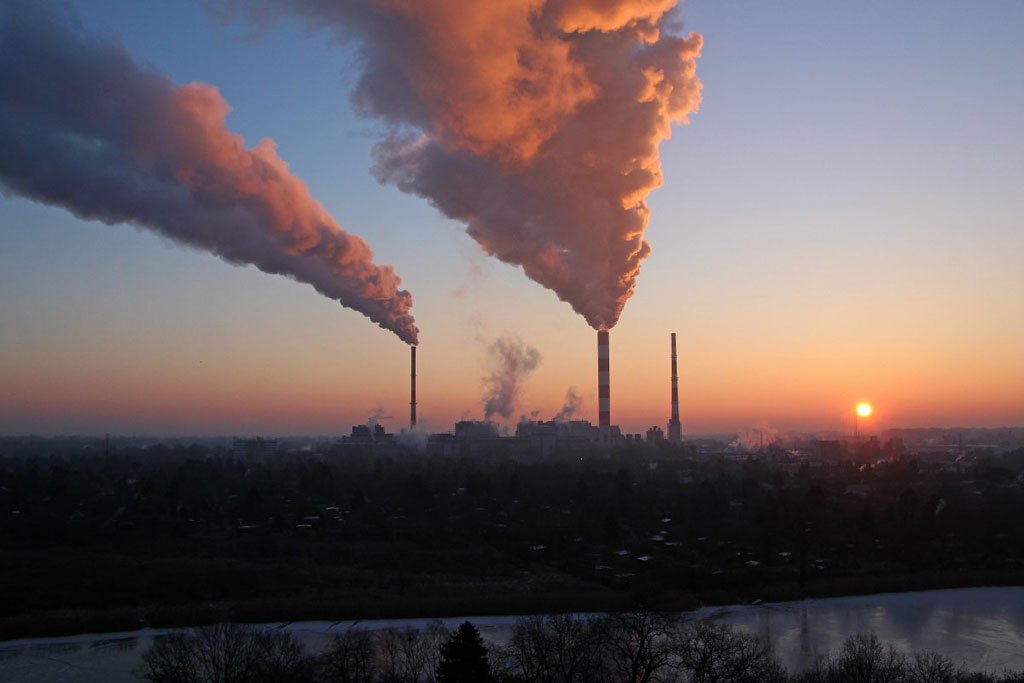 ONUinfo's tweet photo. #Climat🌍: l'ONU juge nécessaire des mesures urgentes pour atteindre les objectifs de l'#AccorddeParis ►https://t.co/OxgTk1DIZy https://t.co/BCeahwKNHh