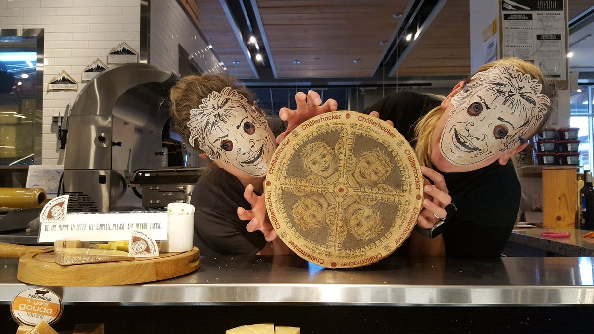 aperitivogr's tweet photo. Happy #Challerween! Sampling #Chällerhocker today and acting like the creepy cellar boy #eatcheez https://t.co/Tz2I9jRWkf