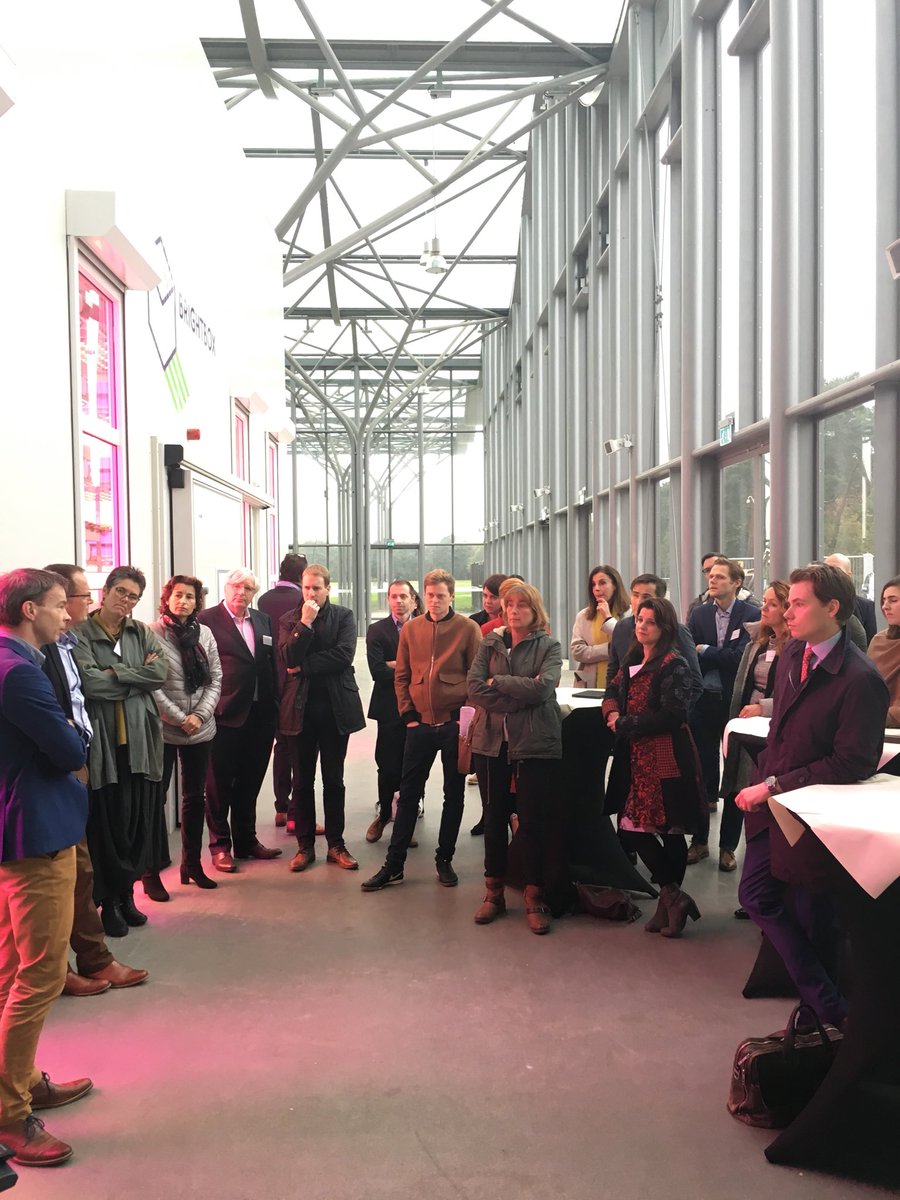 Brightlandsnl's tweet photo. Na #Zusto #Cooker #Brightlab #NewFoss #BTC afsluiting Excellence Programma @Brightlandsnl met gezonde snacks en beleving @sceltamushrooms https://t.co/mGhDhVkecc