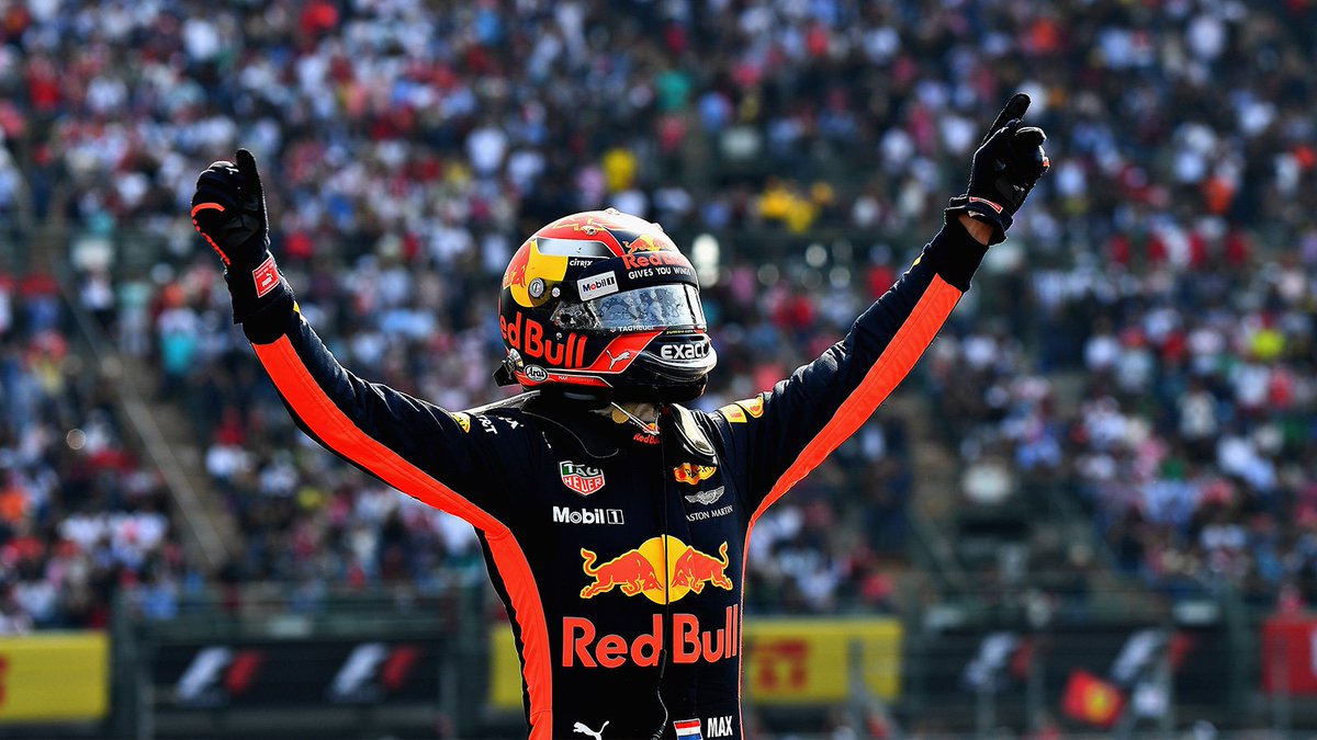 redbullracing's tweet image. Are you not entertained!? @Max33Verstappen 🦁🇳🇱 #unleashthelion #givesyouwings