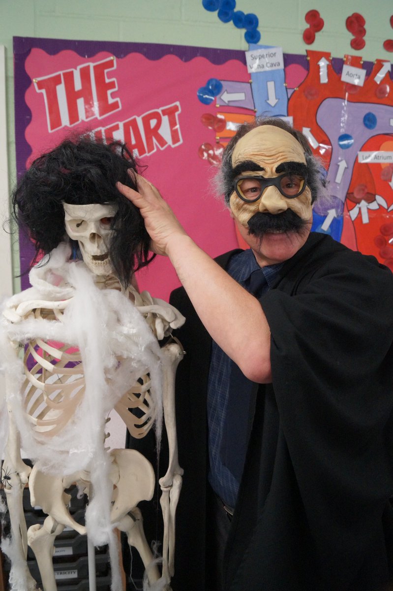 ChiHighSchool's tweet photo. Happy CHS Science Halloween.... https://t.co/LV1BybhEIp