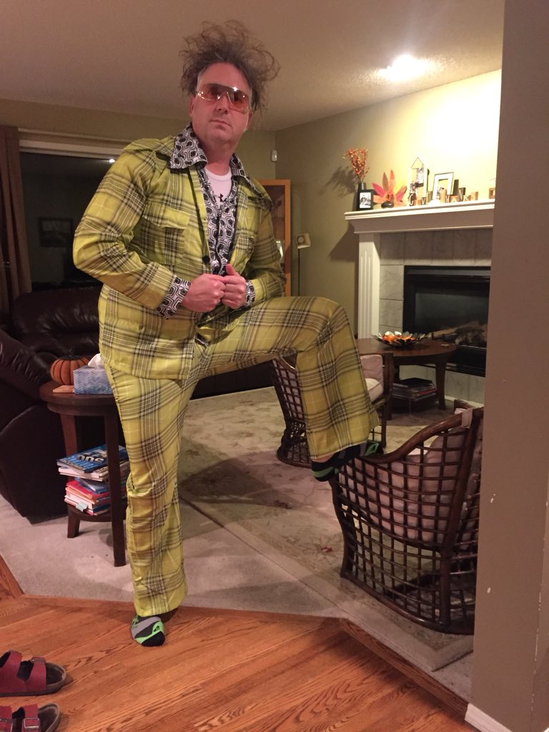 Peer_Guidance's tweet photo. @ExpWriters #DirkDigler #SaturdayNightParties #contentwritingchat https://t.co/2SJvfFdWSu