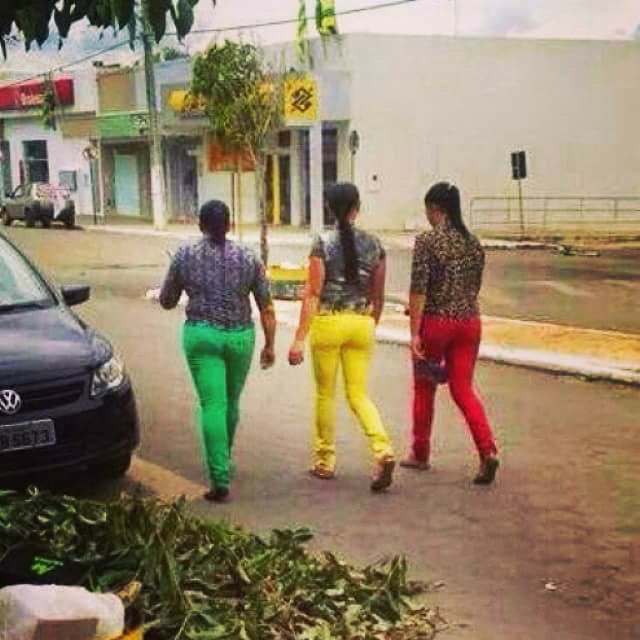 Essa fantasia de semáforo 😍🤦🏾‍♀️ #BetaQuerLab #betaquerlabhalloween