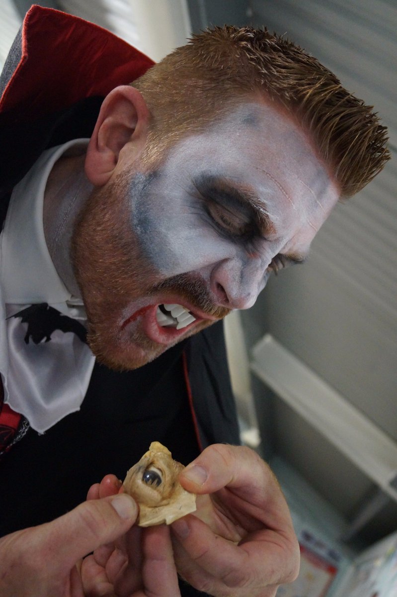 ChiHighSchool's tweet photo. Happy CHS Science Halloween.... https://t.co/anwhuUXtIE