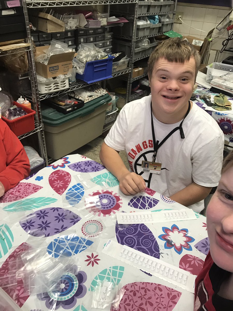 titans4101's tweet photo. Today we started a new job site with @annpeden jewelry! #cbvt #titanpride https://t.co/WWO3UqPvom