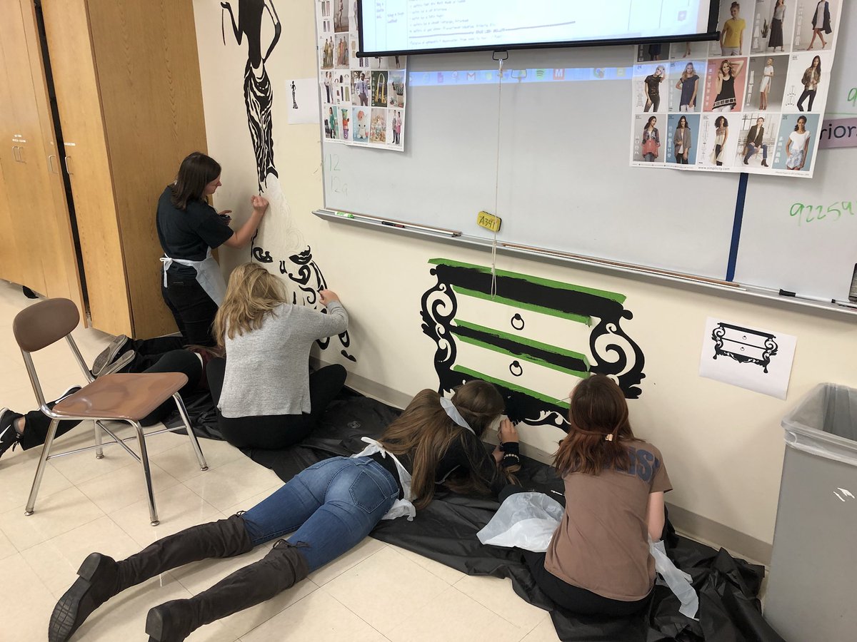 SarahMarik's tweet photo. Interior design 2 students are getting creative and painting silhouettes in their classroom refresh project! #thisisyork #yhsfcs https://t.co/o0MtP1ItdP