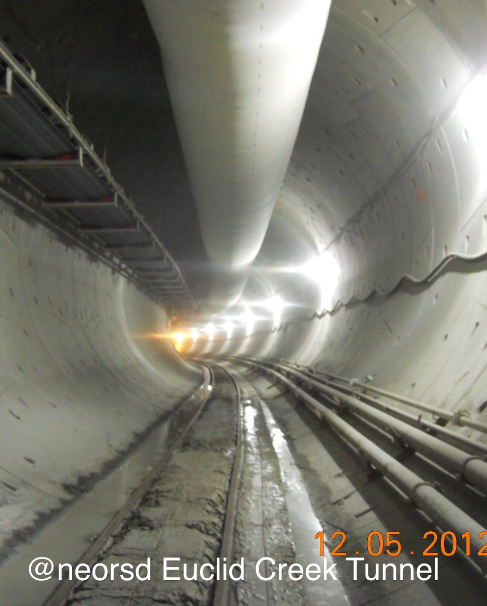WallyWaterdrop's tweet photo. Is @elonmusk digging a sewer tunnel? Striking similarities to @neorsd @MackenzieTBM Euclid Creek Tunnel 🤔 https://t.co/pZIgEwOfcP