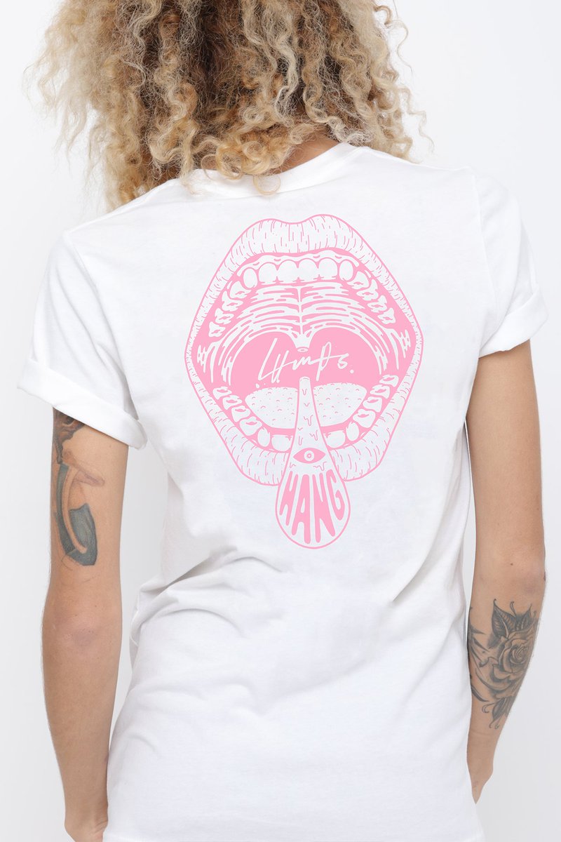 lumps_uk's tweet photo. Lumps Clothing has now launched! Please take a look: https://t.co/9m2PTekVSf
#lumps #streetwear #illustration https://t.co/bl8ebEfNZ3