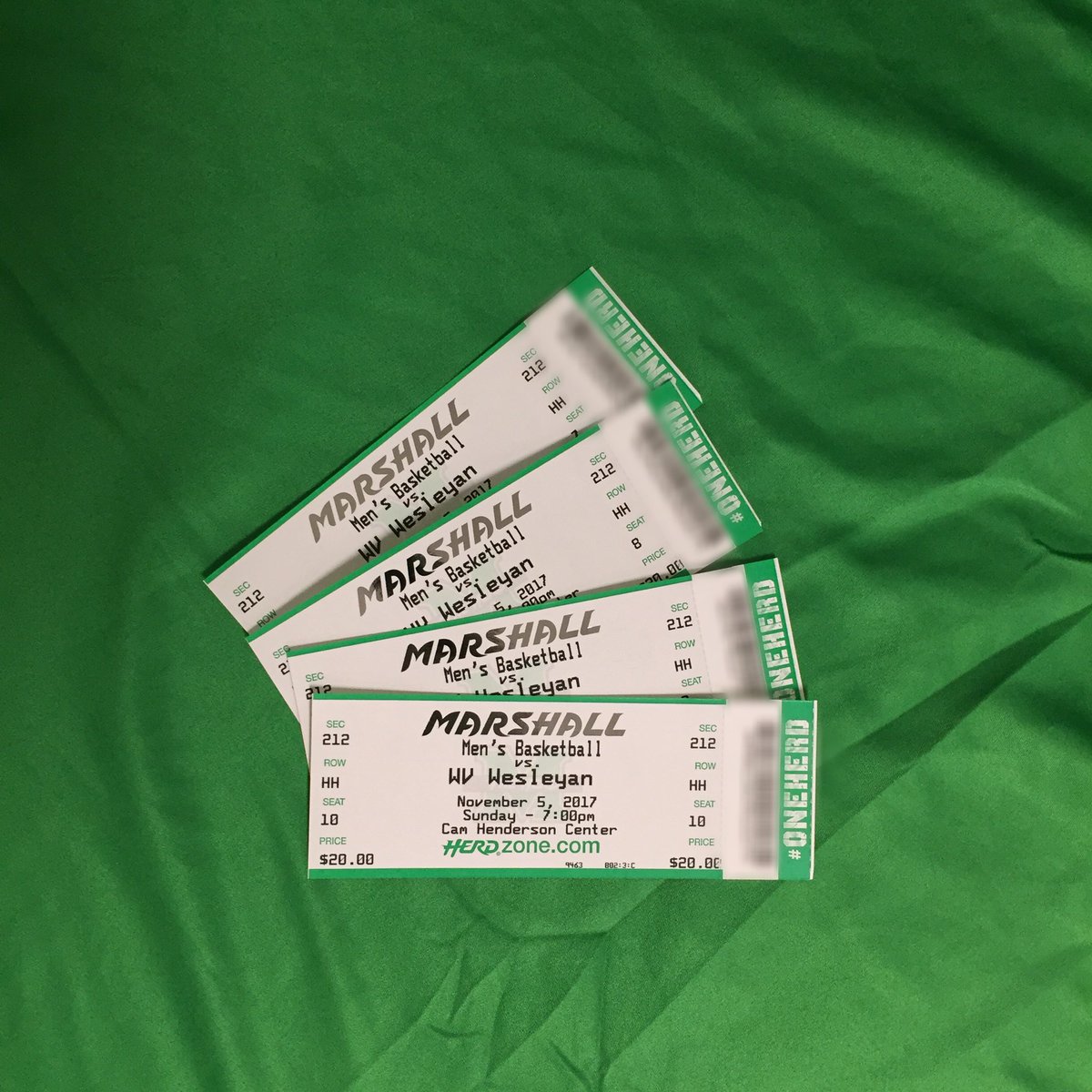 It's #HerdTicketTuesday!

RETWEET this for your chance to win 4 tickets to this Sunday's <a href="/HerdMBB/">Marshall Men’s Basketball</a> game!

Must be FOLLOWING to win!