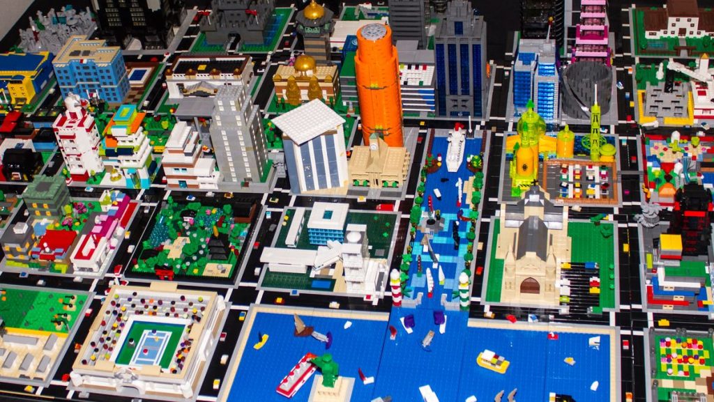stackableevents's tweet image. Sheffield “Micropolis” Public Build Competition stackableevents.com/blog/2017/10/3…