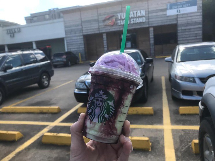 The Starbucks Zombie Frappuccino. Oh, the horror. houstonpress.com/restaurants/th…
