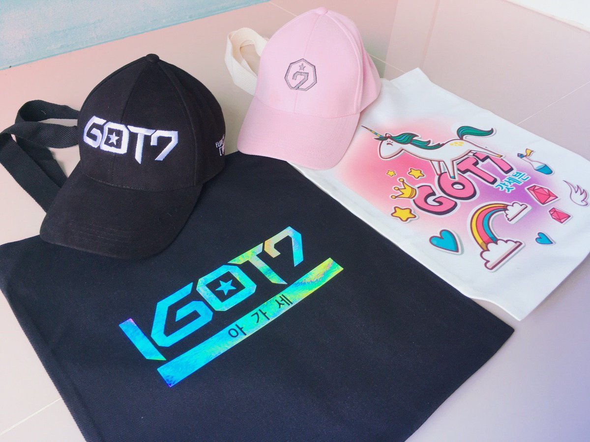 ว้าย!!น่ารักมากๆเล่ย ซื้อเเยกได้ค้ะ สนใจDMมาน้ะ ig:kpop.wangshop