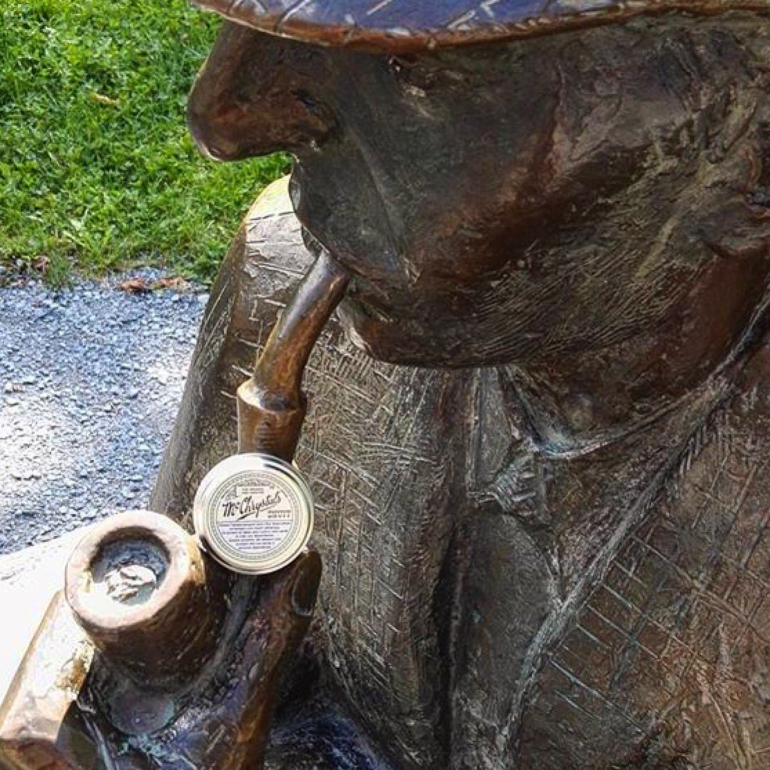mcchrystalsuk's tweet photo. Sherlock Holmes with McChrystals Original &amp; Genuine #Snuff👃💥#schnupfen #schnupftabak #snuiftabak #smokeless #nasalsnuff #snuffsaid https://t.co/TTvJcdzAZD