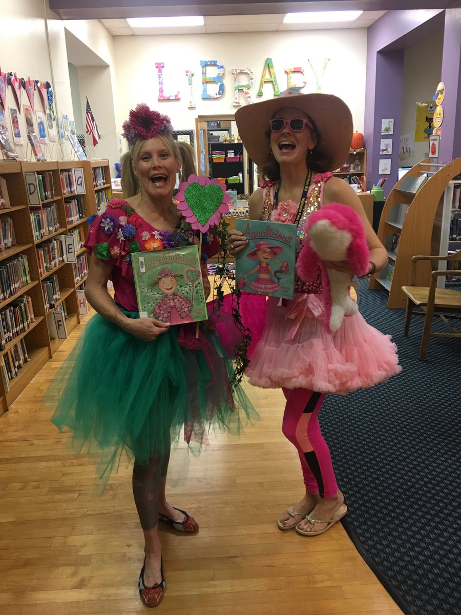 Amy_Jent's tweet photo. It’s a #Pinkalicious day in the Bradfield Library! #HappyHallowen https://t.co/yWzyqerIRg