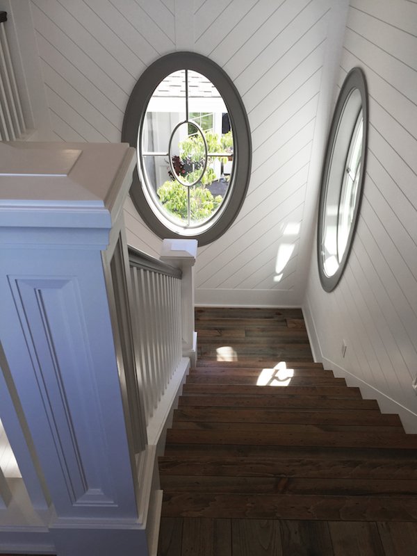 MiskasWood's tweet photo. No matter which style of #wainscoating you prefer, #MiskasWood can help you get the look. https://t.co/EeBOoT24GF https://t.co/PAMauI4u0E