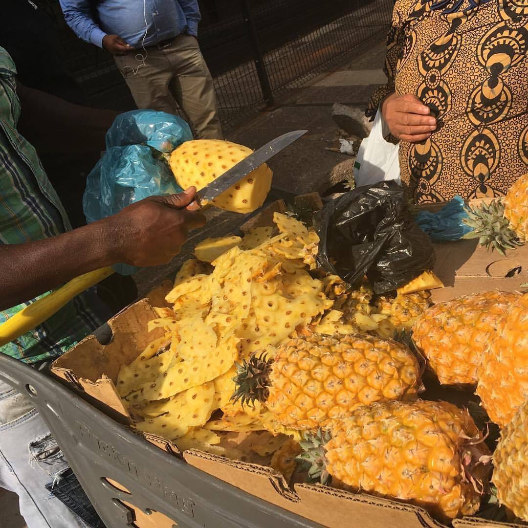 JosineJoburg's tweet photo. Taste of summer in the city #PineappleOrAnanas #JoziEntrepreneurs #FlyingCowsofJozi #ExploreJoburg https://t.co/HAeFw4WT5T