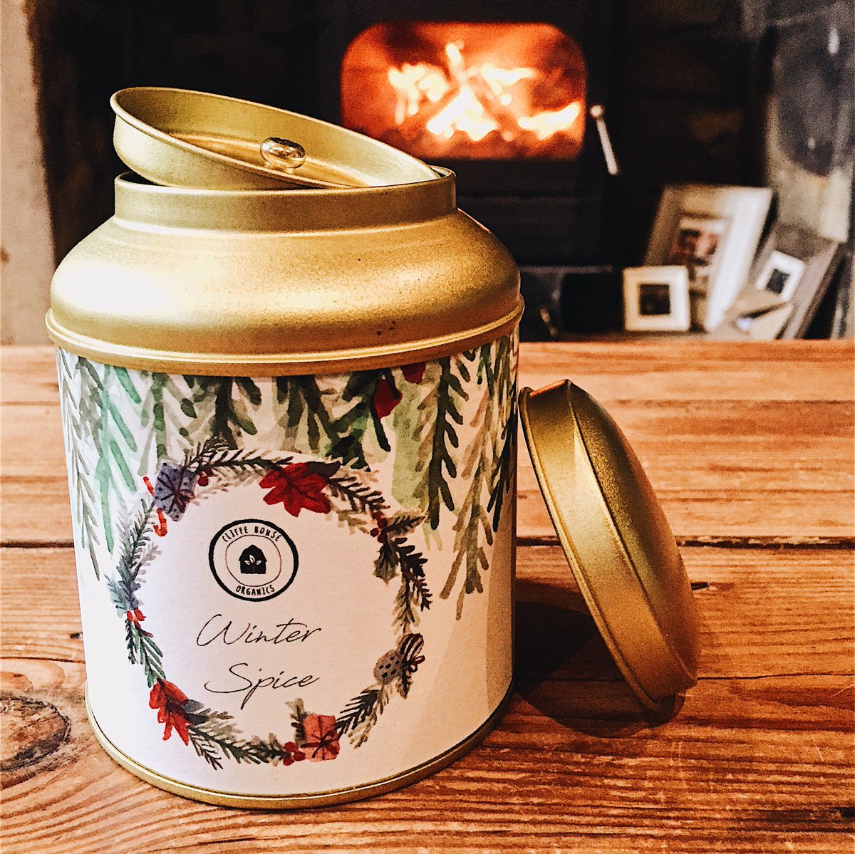 cliffehouseorg's tweet photo. Christmas stock coming soon 🎄🎄.....including our new caddy winter spice candle ☺️ https://t.co/0IqqzyvwGv