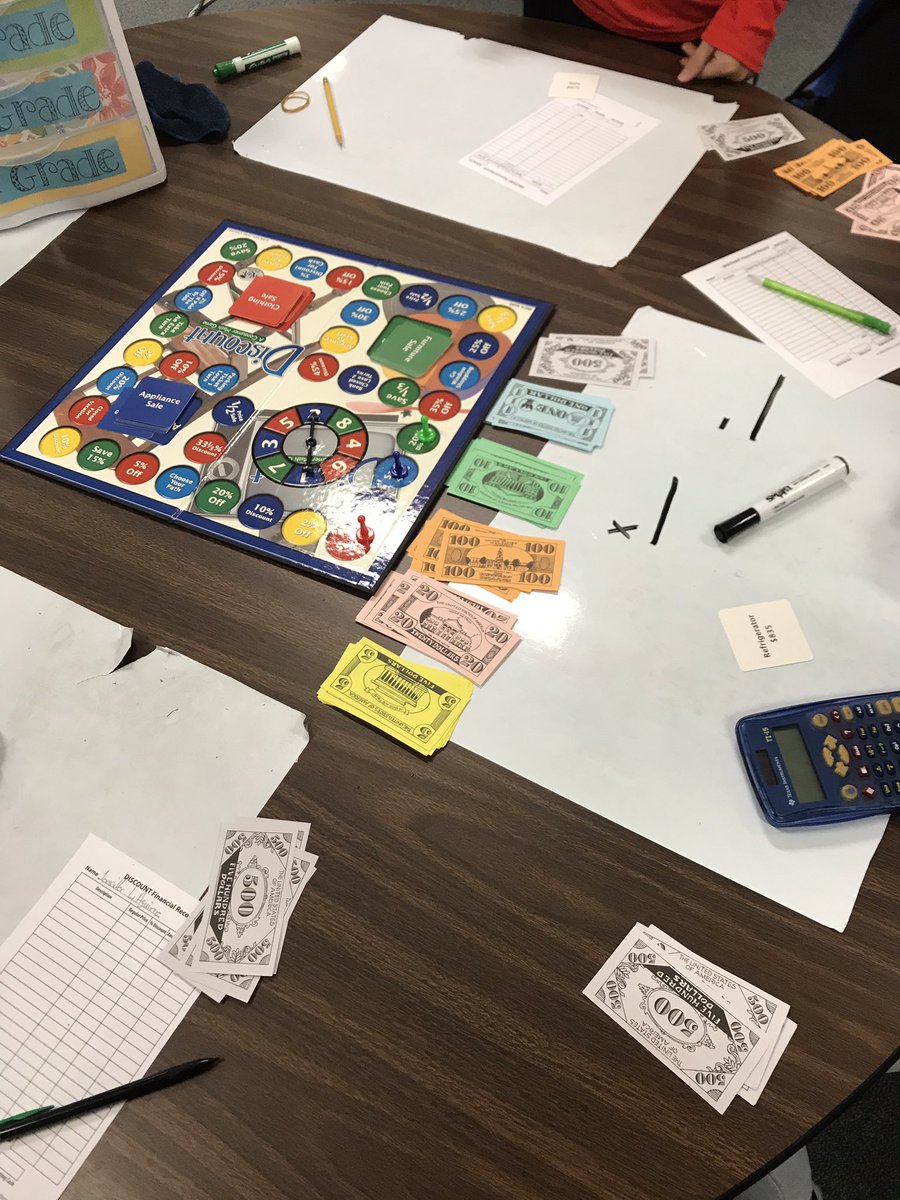 t_williams1028's tweet photo. Love this game #ccisdsecmathlearns 💶💳💰 https://t.co/ltwhP99r0L