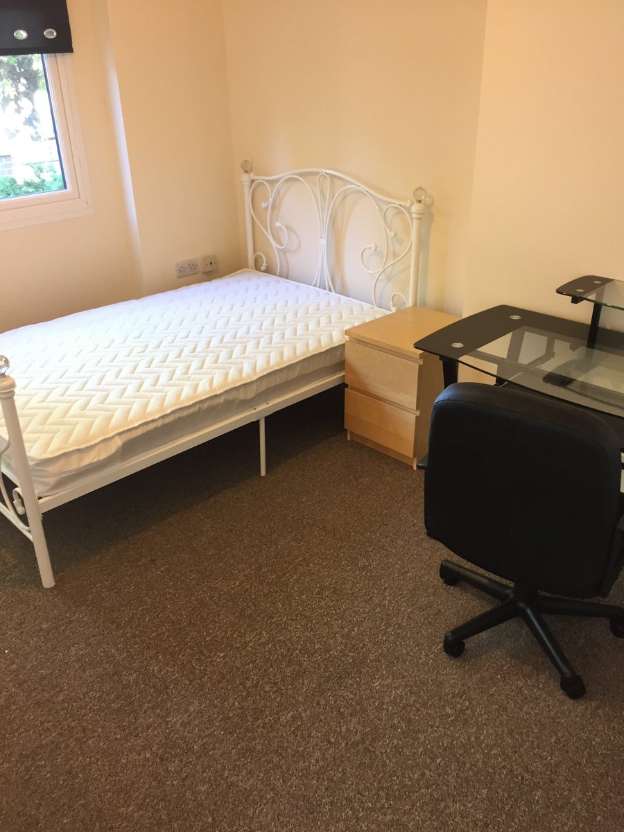 IMYourGroup's tweet photo. THREE FURNISHED ROOMS OF VARIOUS SIZES, available to rent ASAP.
ALL BILLS INCLUDED WITH RENT PRICE! 
ROOMS FROM £300 UPWARDS! 
01603 457775 https://t.co/Jn4wW6K6Z9