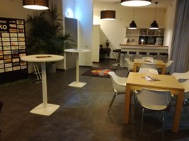 Verrassende locatie nodig voor uw vergadering, borrel of Sinterklaasviering? Kijk eens naar de mogelijkheden bij <a href="/SVDOSKO/">sv DOSKO</a> op <a href="/MBrabantsewal/">Makelpunt BR.Wal</a>