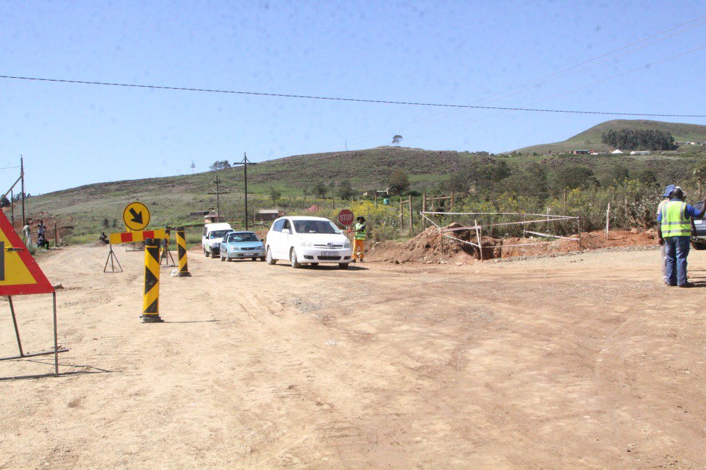 KZNTransport's tweet photo. MEC Belinda Scott ends October Transport Month in Umgungundlovu, More @ https://t.co/8RsL8cYzOa #KZNroadsafety #OTM2017 https://t.co/xEHZ66ktpz