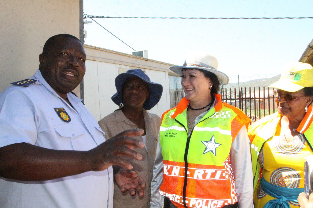 KZNTransport's tweet photo. MEC Belinda Scott ends October Transport Month in Umgungundlovu, More @ https://t.co/8RsL8cYzOa #KZNroadsafety #OTM2017 https://t.co/xEHZ66ktpz