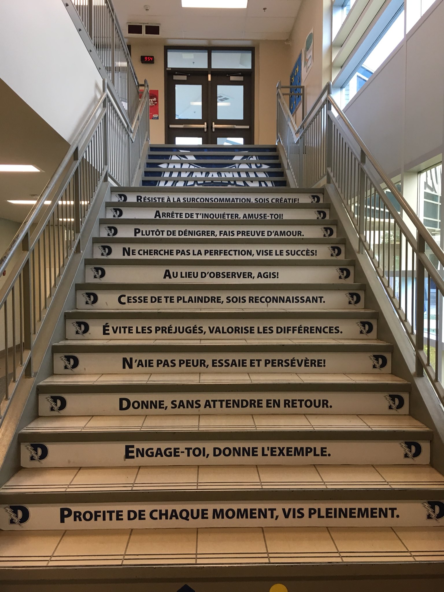 Climat Scolaire Pratique Gagnante Des Citations Positives Bien Presentes A Esccasselman Au Csdceo Climatscolaire Ecolecatholique Ottawacepeo T Co 6ugwodhczs Climat Scolaire Pratique Gagnante Des Citations Positives Bien Presentes A Esccasselman Au Csdceo Climatscolaire Ecolecatholique Ottawacepeo T Co 6ugwodhczs
