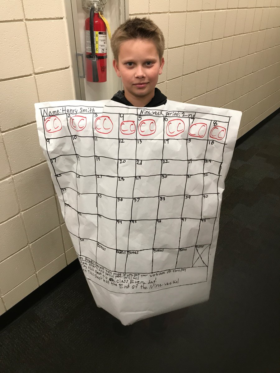 mrcrosstcms's tweet photo. Greatest Halloween Costumes any of my students have ever had!!!! A participation sheet! Classic. Very popular costume at TCMS this year! https://t.co/OojFJYJ6uk
