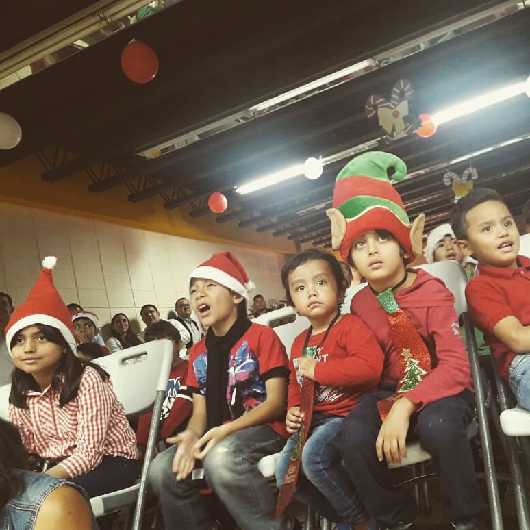 sanmiguel_hn's tweet photo. 1er y 2do grado celebrando hoy la navidad! #salesianos #adastra #buenoscristianoshonradosciudadanos https://t.co/JYxuRtIeBu