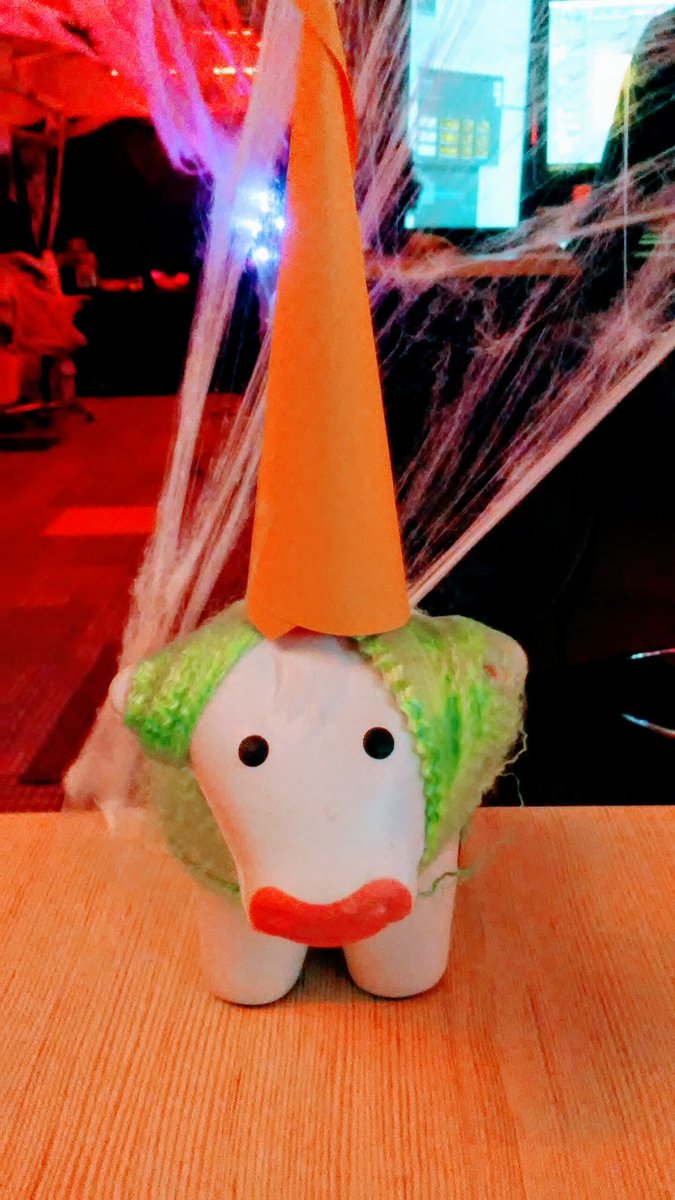 CowVt's tweet photo. Because #zombie unicorn #cows  are a thing. Haaaaaaaappppy #HappyHalloween #Halloween2017 https://t.co/i1BoHnKv9u