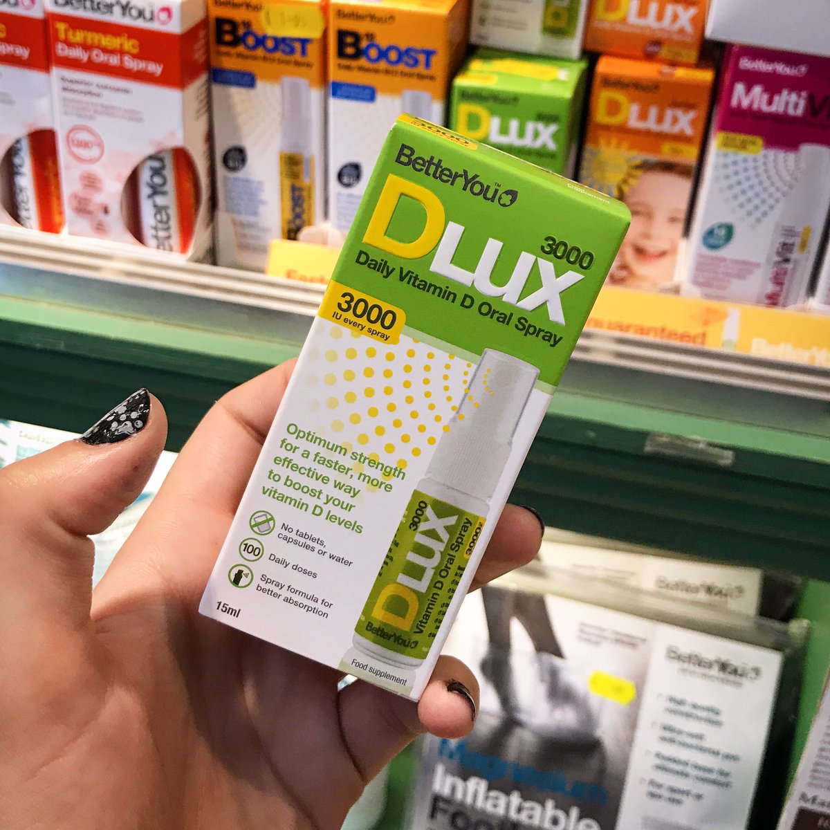 JaszVegas's tweet photo. I use @BetterYou_Ltd #VitaminD spray everyday religiously👌🏻Are you getting enough Vitamin D? 1in5 aren't! #vitDaware #VitaminDAwarenessWeek https://t.co/sEVC5bEP19