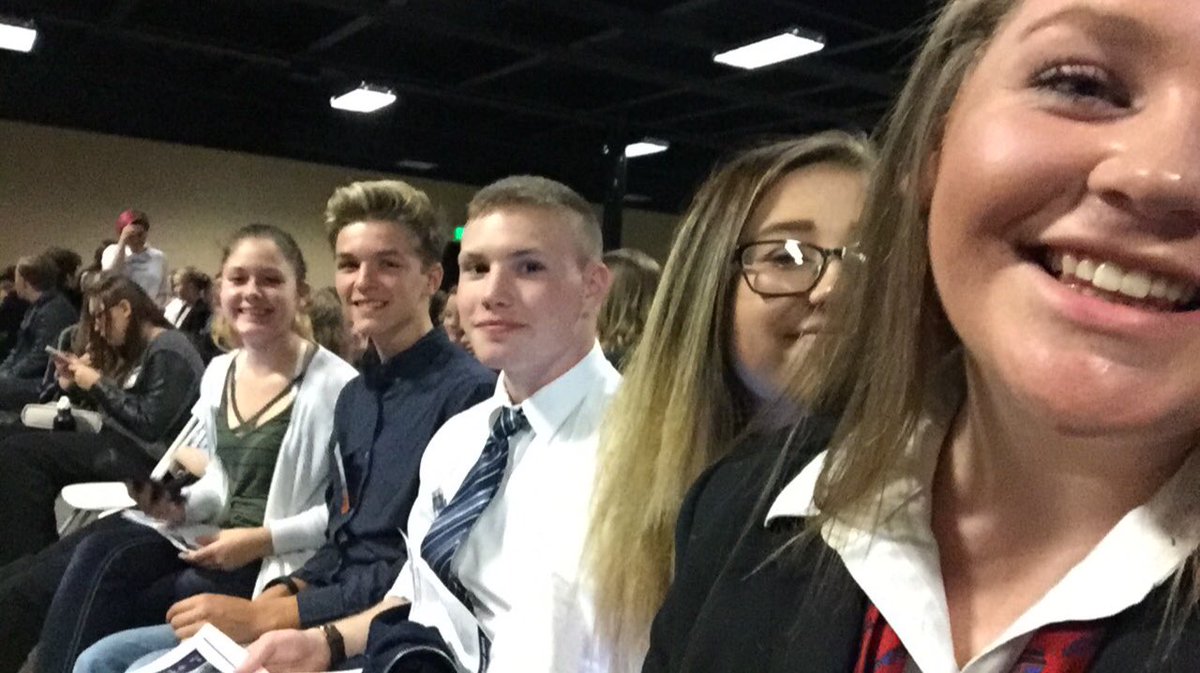 ORFBLAWVVP's tweet photo. #ImaginOLI was so much fun! FBLA, DECA, FCCLA, HOSA, and Skills USA were all amazing this weekend. Shoutout to all officers!#OLI2017 https://t.co/WjikbmYkTq