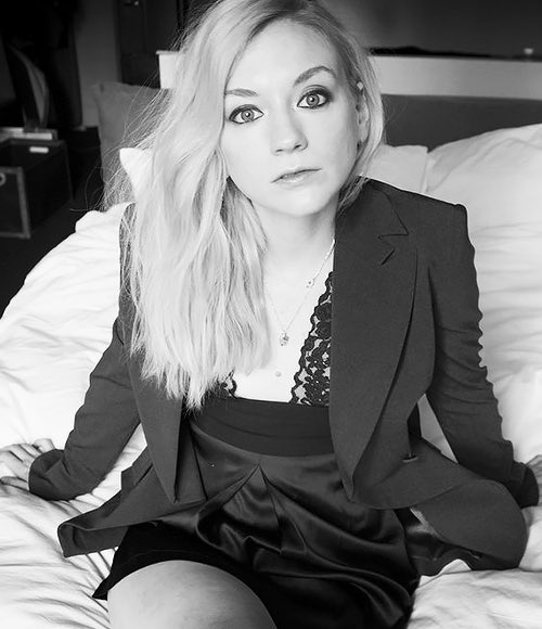 ekinneycentral's tweet photo. @emmykinney for 4everblu blog 📷 @TinaTurnbowMUP #emilykinney #bethgreene #twd https://t.co/yfxAEQdODt