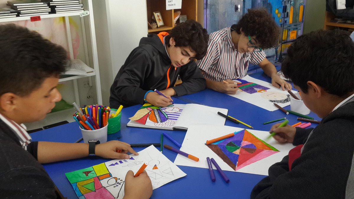 safaabadih's tweet photo. The art elements are the parts of an artwork that must be organised into a cohesive artwork #significant_concept #8IP @Hhhsinfo https://t.co/SOTeExm4nx