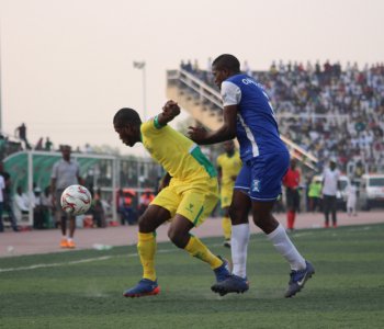LMCNPFL's tweet photo. Exciting Pictures of  Last season Matchday 3⃣ #NPFL 2016/2017 Season between
  @pillarsfc 2⃣➖1⃣ @oluyolewarriors. #NPFL  #Anticipate https://t.co/oMr429RofD