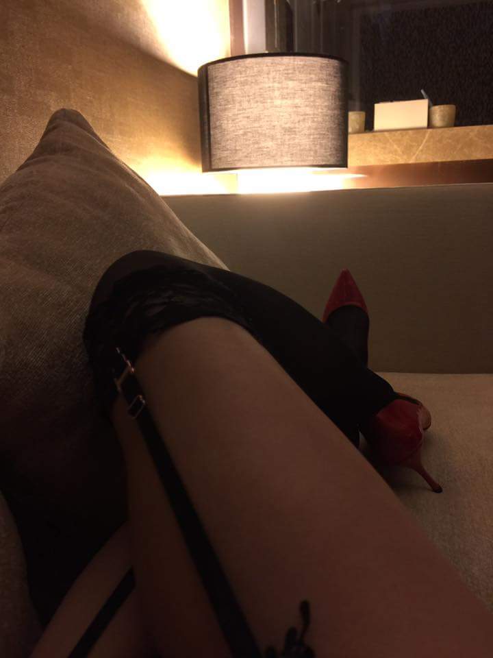 jpicdaily's tweet photo. #黑絲 #絲襪 #美女 #正妹 #巨乳人妻 #巨乳 #童顏巨乳 #性 #性感 #sexylady #pornogirl #大波 #露點  #學生妹 #瘦底大波 #偷拍 #走光 #裸體 #短裙 #肥底 #淫 #咸 #j圖 #打手槍 #打飛機 #幼齒  #貧乳 https://t.co/WbeV0fVmAi