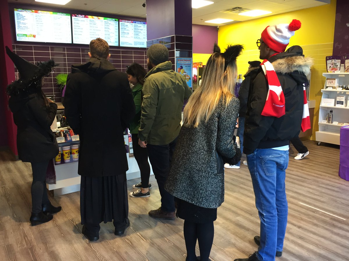 boosterjuice's tweet photo. #HappyHalloween! We're celebrating our Grand Opening at The Quad at @YorkUniversity today with 2-for-1 smoothies all day long! 👻🎃🎉 #YorkU https://t.co/6FJmLO0vgr