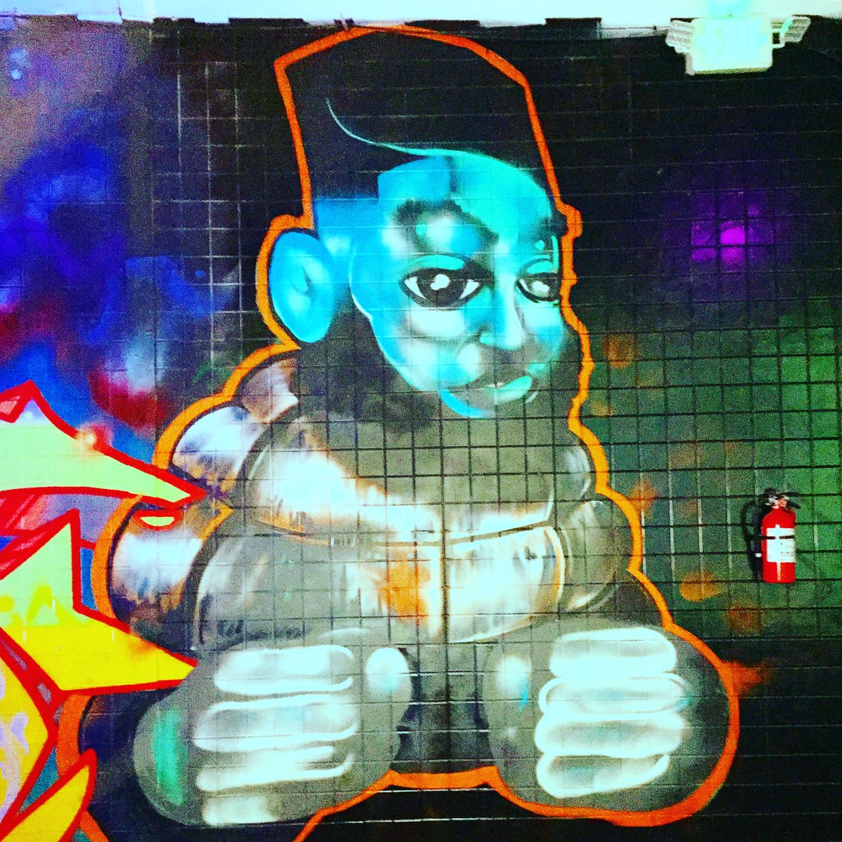 GoetheDC's tweet photo. For our #arbits project, we went underground to find #streetart: this awesome graffiti art decorates the walls of #DupontUnderground, the streetcar station turned art space. Share your finds using #artbits! https://t.co/HTweMRYo0a