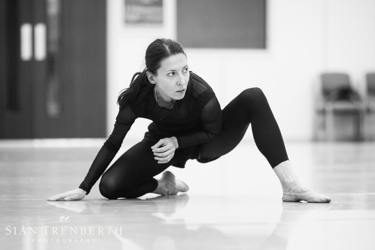 Mara Galeazzi in #ShadowAspect at #BalletCymru.  See this wonderful dancer at the #RiverfrontTheatre #Newport on Friday 3 and Saturday 4 Nov