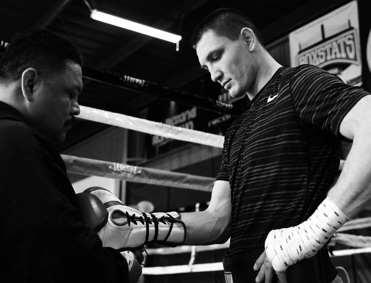 GoldenBoyBoxing's tweet photo. #SparringDay @shabranskyy prepares for Nov 25 #KovalevShabranskyy @hboboxing. #Chingonskyy https://t.co/LRYud9VmYl