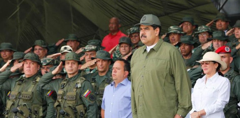 thecija's tweet photo. #Venezuela | Ejército reconoce que criminalidad en los cuarteles está por “salirse de control”  https://t.co/RwYm8rzwt6 vía @elnuevoherald https://t.co/NWYXtTM1Rz