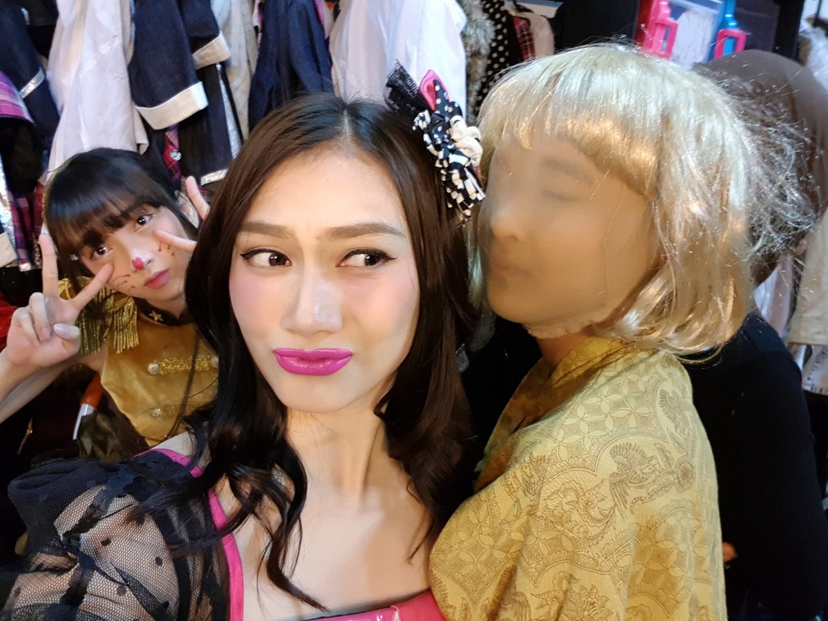 Melody Nurramdhani Laksani tweet media