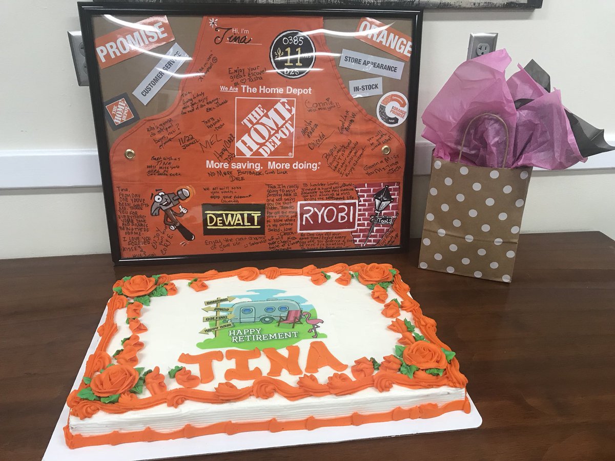 DWeadd's tweet photo. Happy retirement to Tina. We will miss youuuuu. https://t.co/2VR59JJ03M
