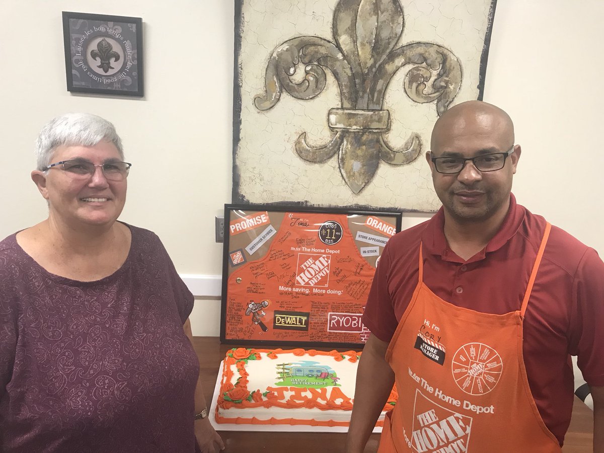 DWeadd's tweet photo. Happy retirement to Tina. We will miss youuuuu. https://t.co/2VR59JJ03M