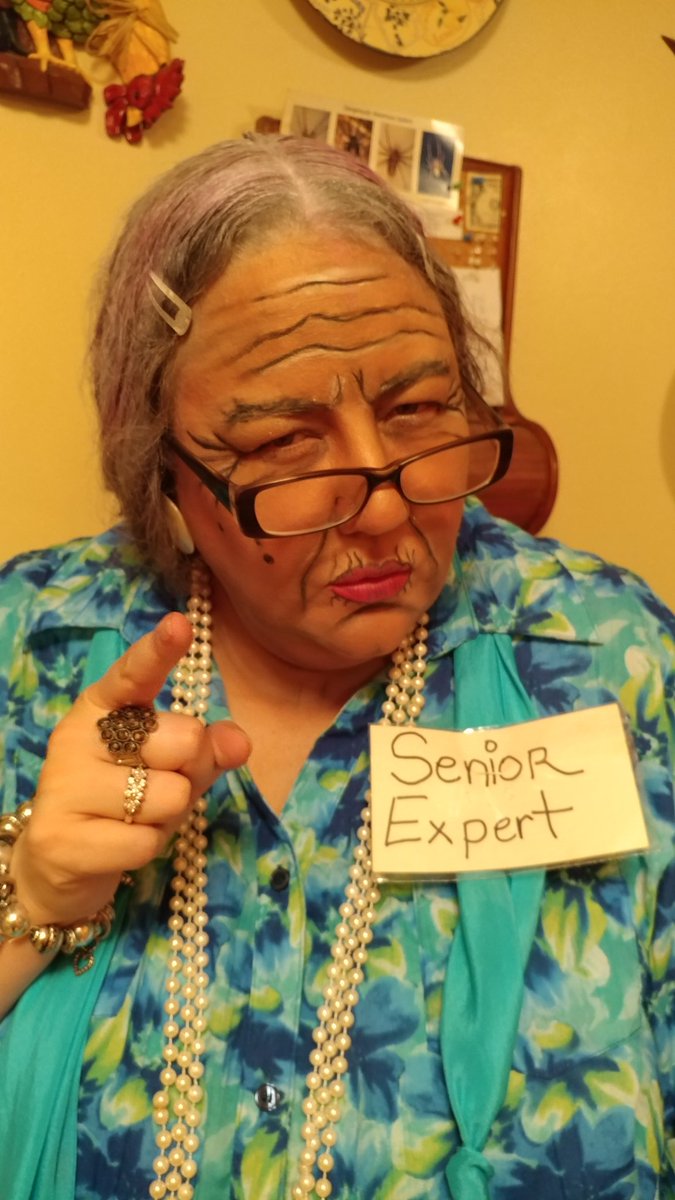boo0322's tweet photo. Someone thought at first I was Mrs Doubtfire lmao #Tmobile #Halloween #208BPTW #SeniorExpert #HavingFunAtWork https://t.co/5htp5PkF4o