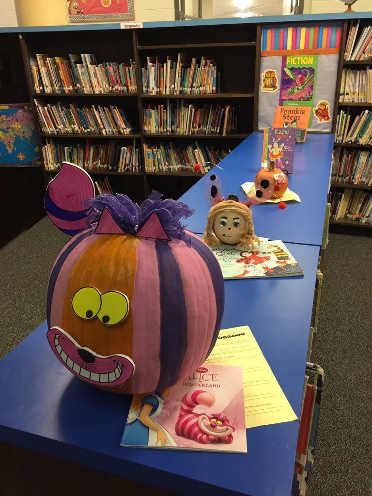 BCESRTI2's tweet photo. Lots of Creative Pumpkin Book Reports have been rolling into @BoonesCreekElem Be sure to bring yours tomorrow! #BCESPumpkinTown2017 https://t.co/tUHZ4b0NTi