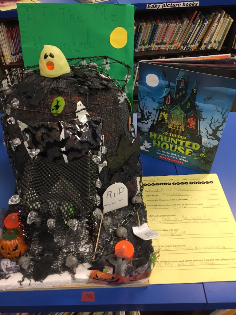 BCESRTI2's tweet photo. Lots of Creative Pumpkin Book Reports have been rolling into @BoonesCreekElem Be sure to bring yours tomorrow! #BCESPumpkinTown2017 https://t.co/tUHZ4b0NTi