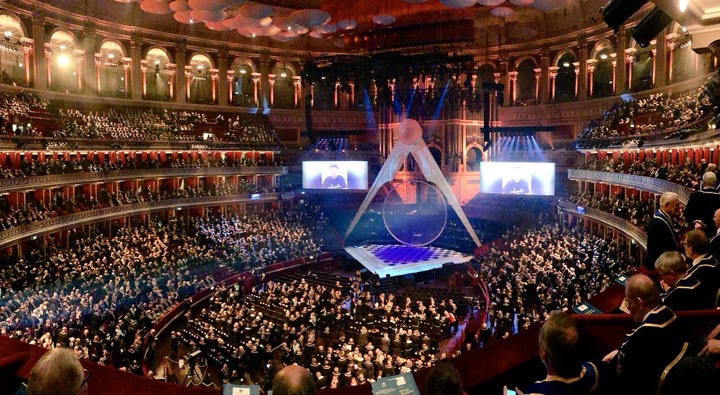 voiceinlondon's tweet image. Here we go..... Celebrating #300 year in Freemasonry, 1717 - 2017 
#Tercentenary @UGLE_GrandLodge supporting @MetGrandLodge